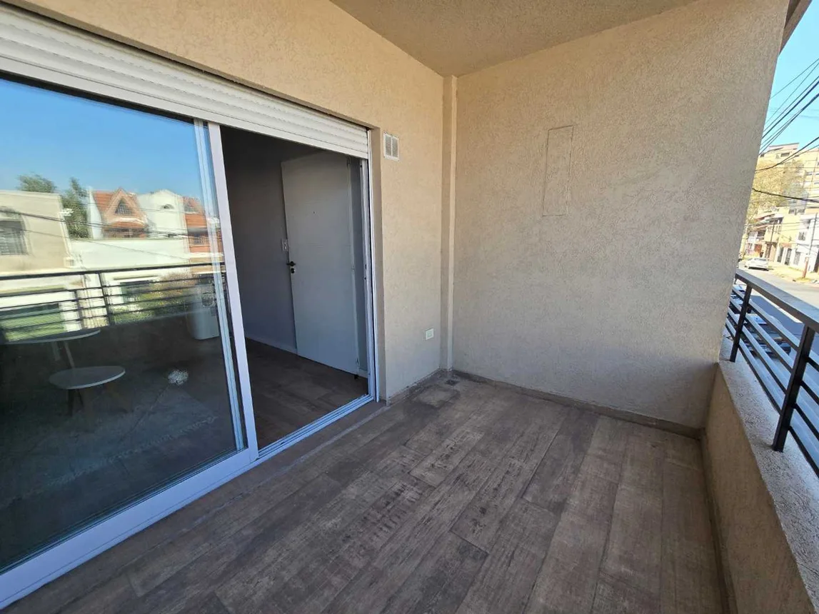 Semipiso de 2 ambientes en venta en Valentín Alsina, Senador J. Pallares 3100, foto 4