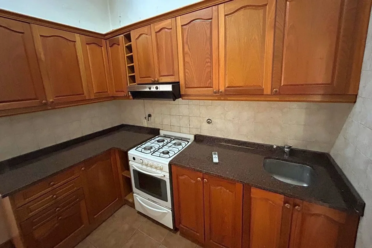 Casa en venta en Banfield, foto 4