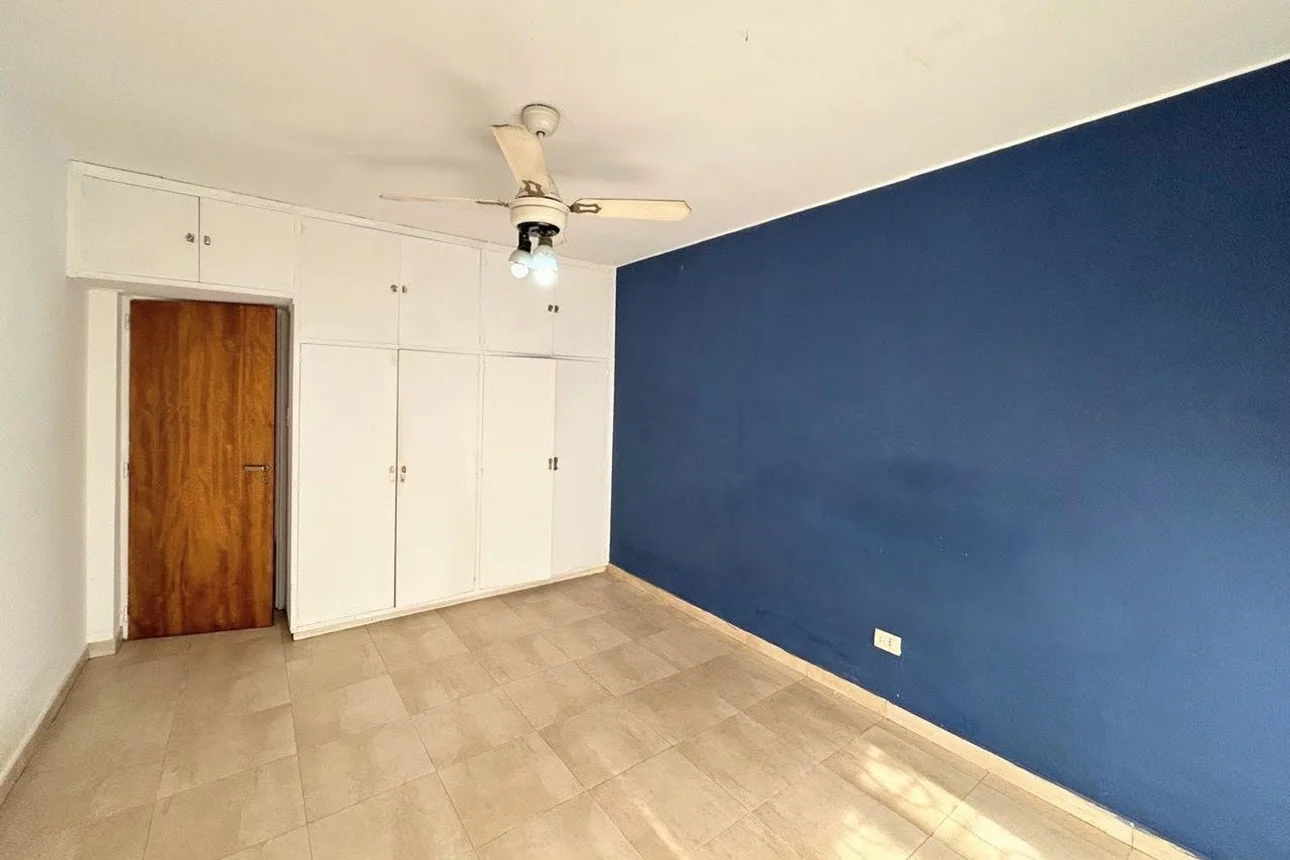 Casa en venta en Banfield, foto 2