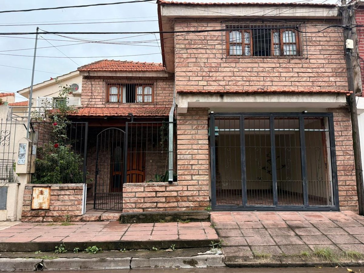 CASA VENTA B° PARQUE BELGRANO ZONA NORTE 5 DORM - foto 18