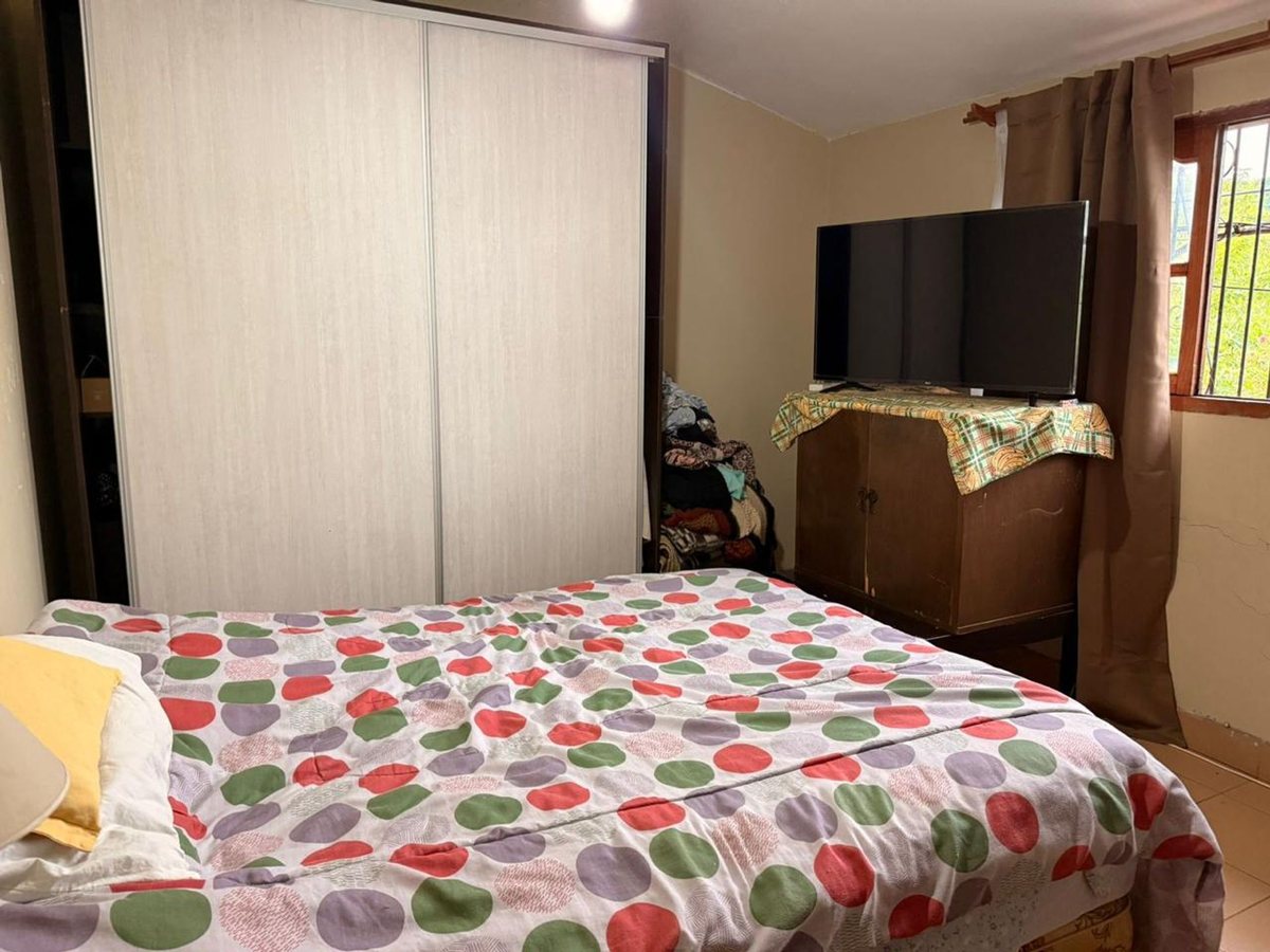 CASA VENTA B° PARQUE BELGRANO ZONA NORTE 5 DORM - foto 4