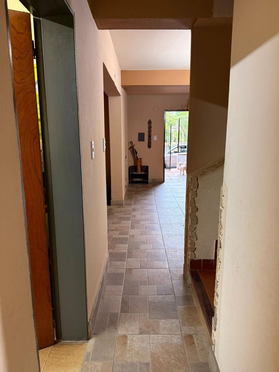 CASA VENTA B° PARQUE BELGRANO ZONA NORTE 5 DORM - foto 12