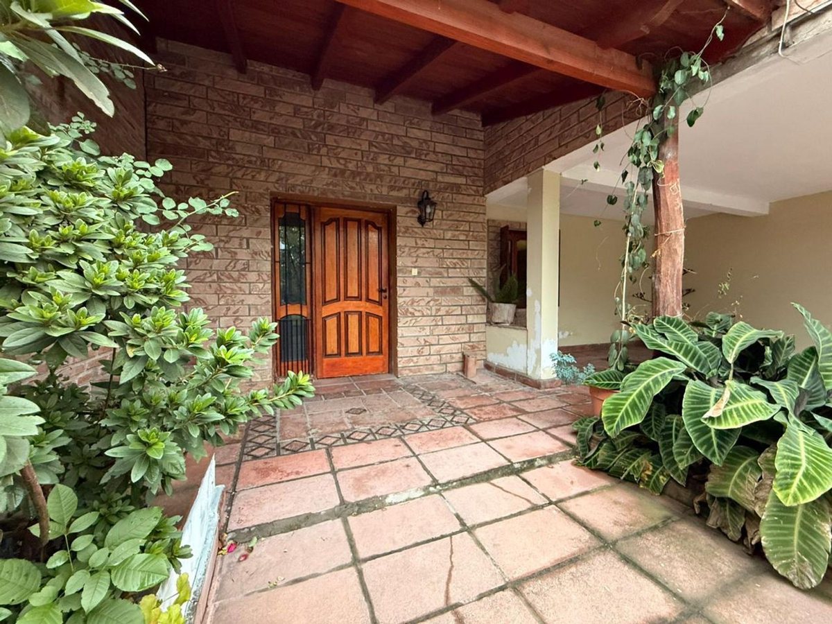 CASA VENTA B° PARQUE BELGRANO ZONA NORTE 5 DORM - foto 17