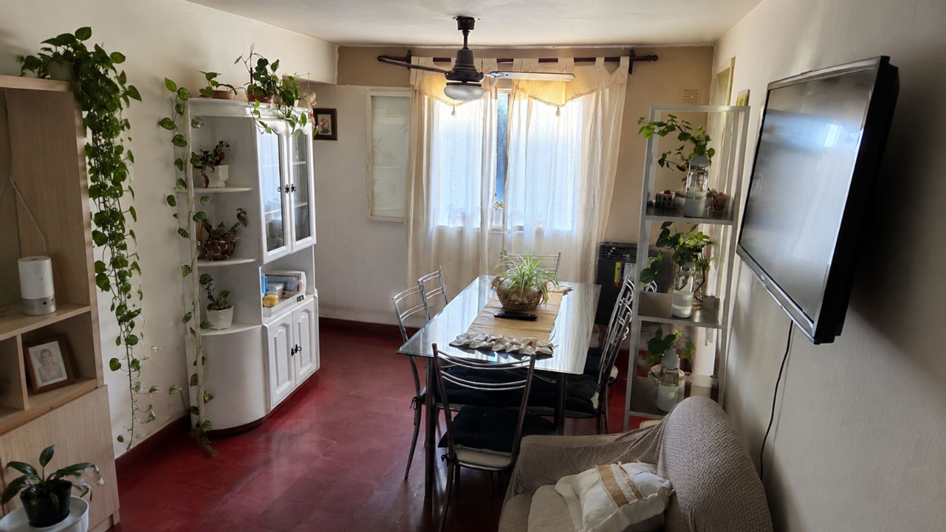 DEPARTAMENTO VENTA CON COCHERA 3 DORM ZONA SUR - foto 2