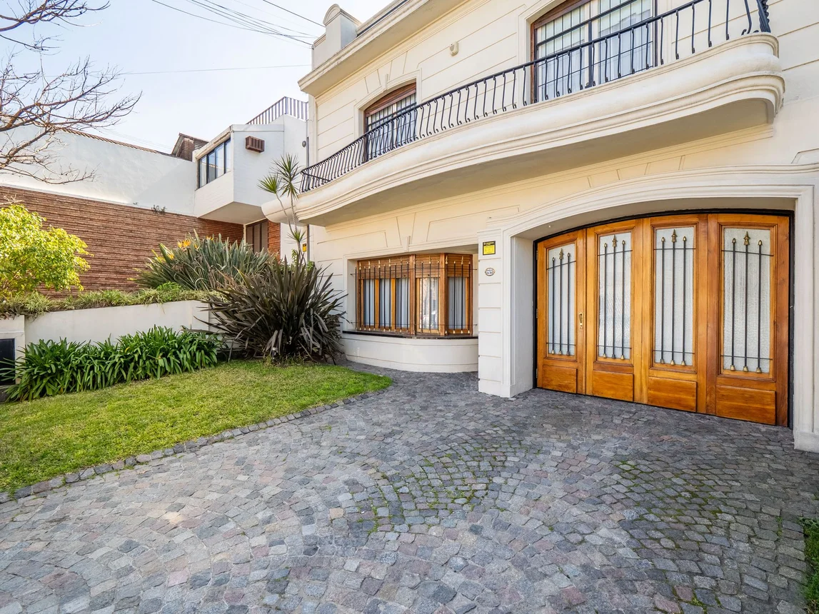 Casa de 5 ambientes en venta en Villa Devoto, Obispo San Alberto 3700, foto 3