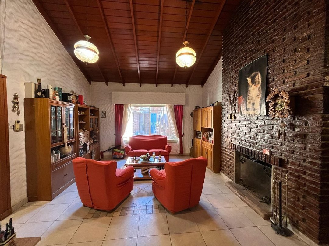Casa en venta 3 ambientes en De la Carreta 0, Villa Gobernador Udaondo, Ituzaingo, Buenos Aires