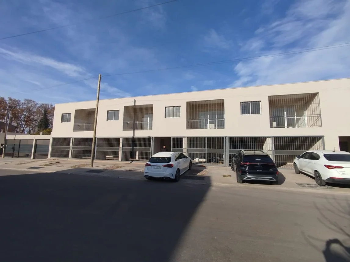 Departamento de 3 ambientes en venta en Guaymallén, Godoy Cruz 5200