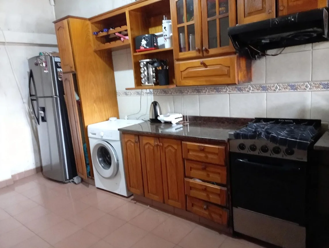 Casa de 6 ambientes en venta en Villa Tesei, Amanda Allen 100, foto 3