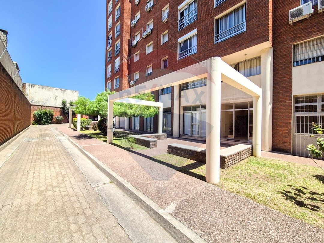 1e6d7ac6 4bd5 4c24 8fc6 c24ea12cbd40