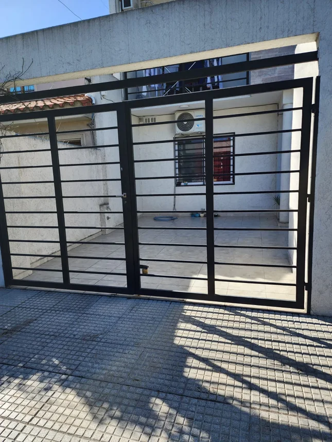 Departamento en venta en Villa Luzuriaga, foto 2