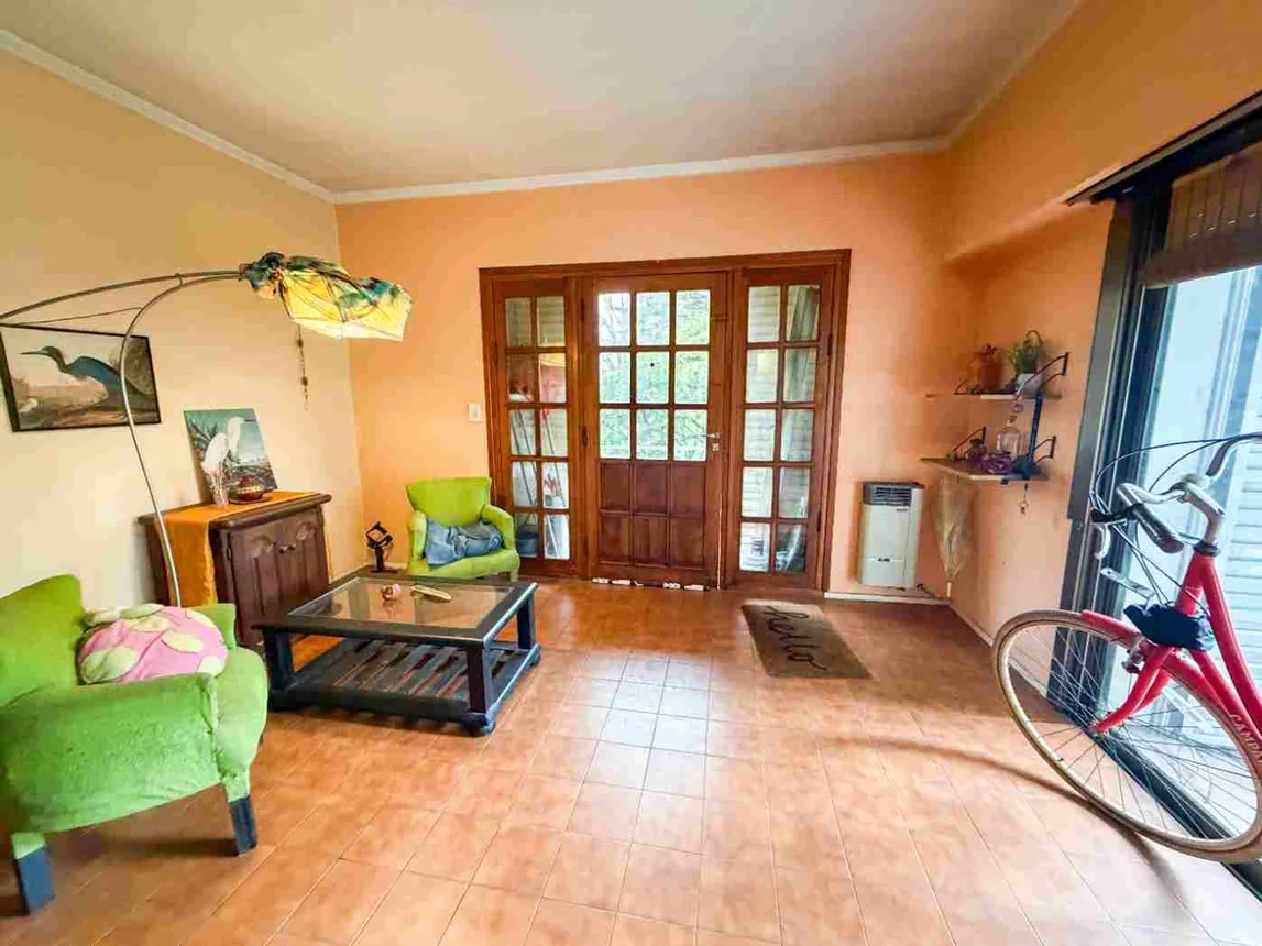 Casa en venta en Adrogué, foto 4