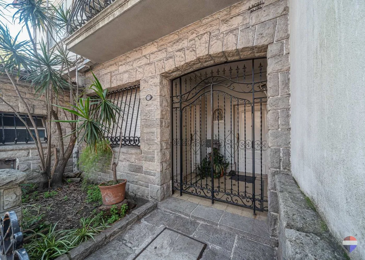 Casa de 7 ambientes en venta en Olivos, Gobernador Marcelino Ugarte 2700, foto 3