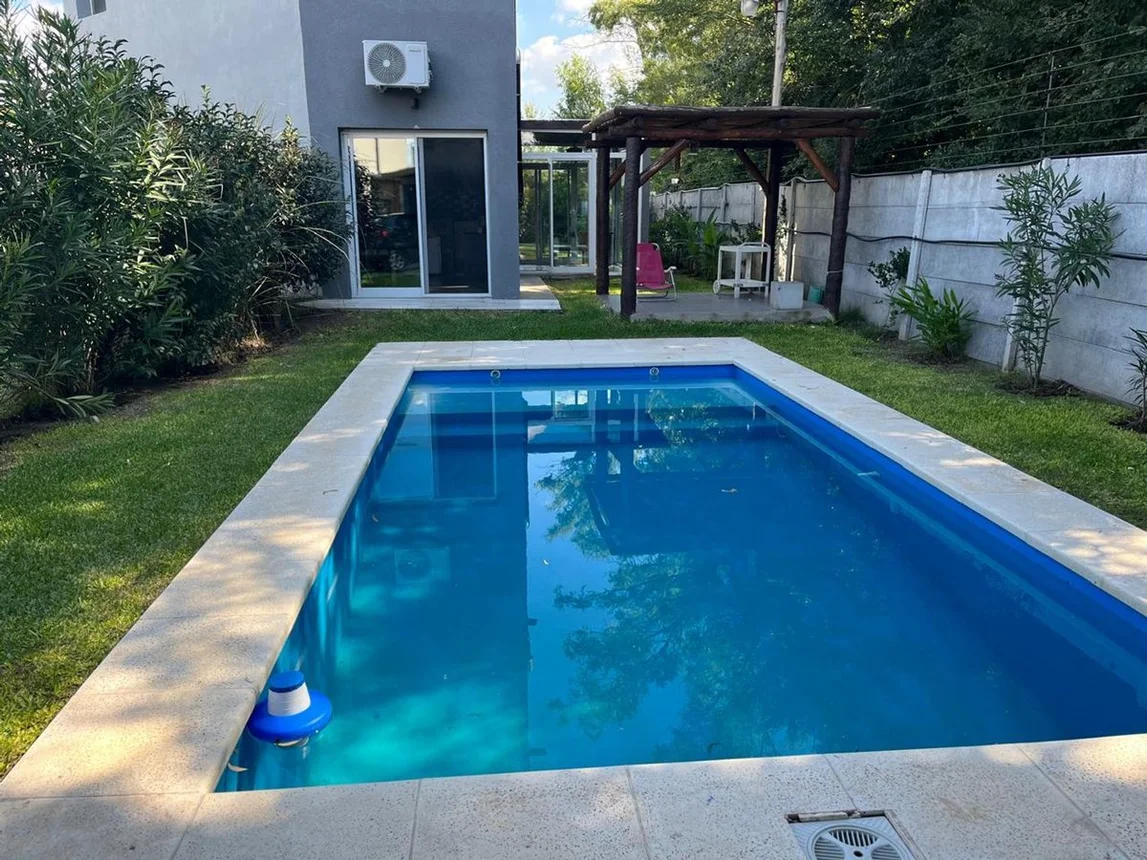 Casa en venta en Pilar