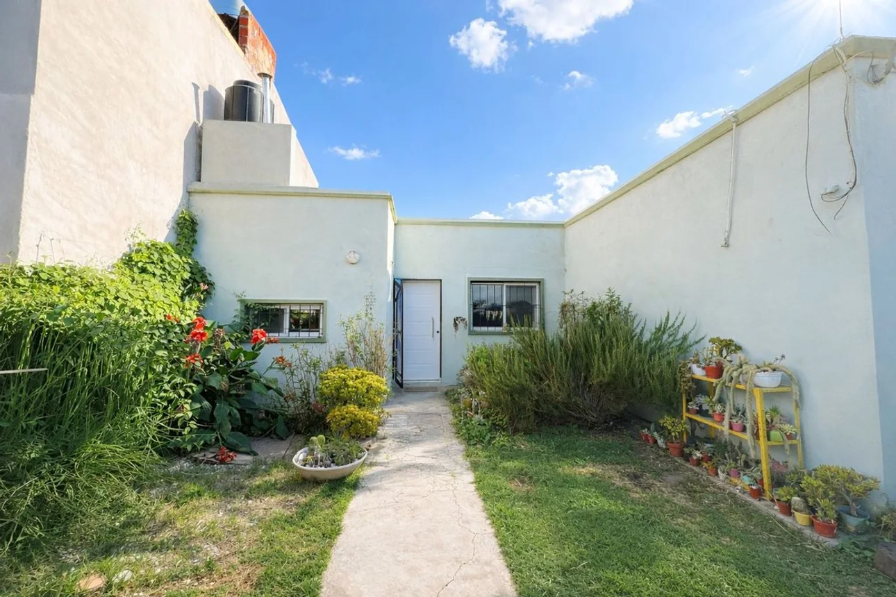 Venta casa dos dormitorios, foto 1