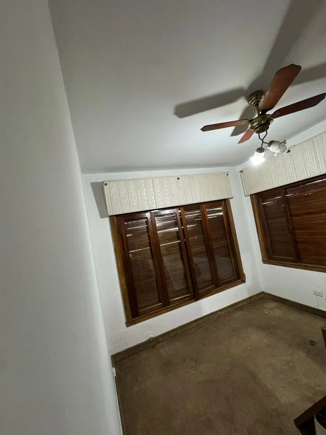 Casa en venta en Castelar, foto 4