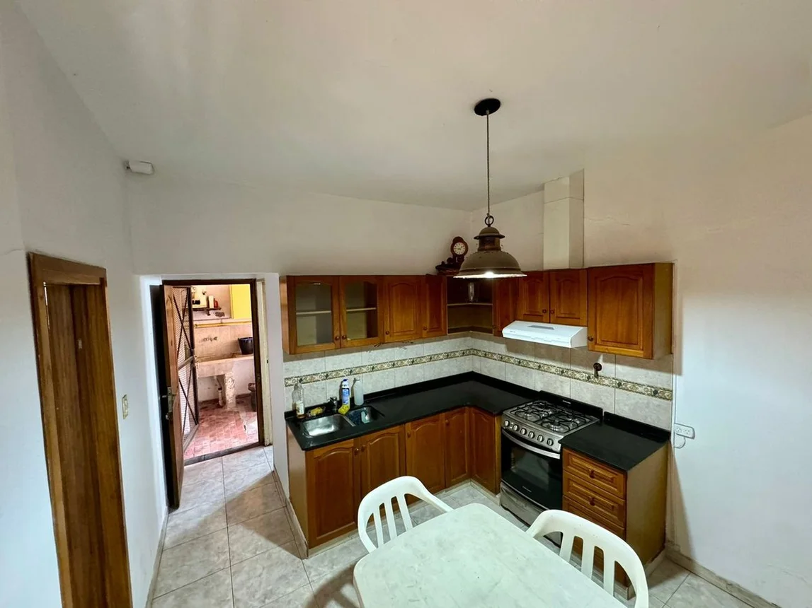 Casa en venta en Castelar, foto 5