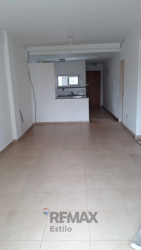 Monoambiente en alquiler en La Plata, 63 Entre 7 y 8 600