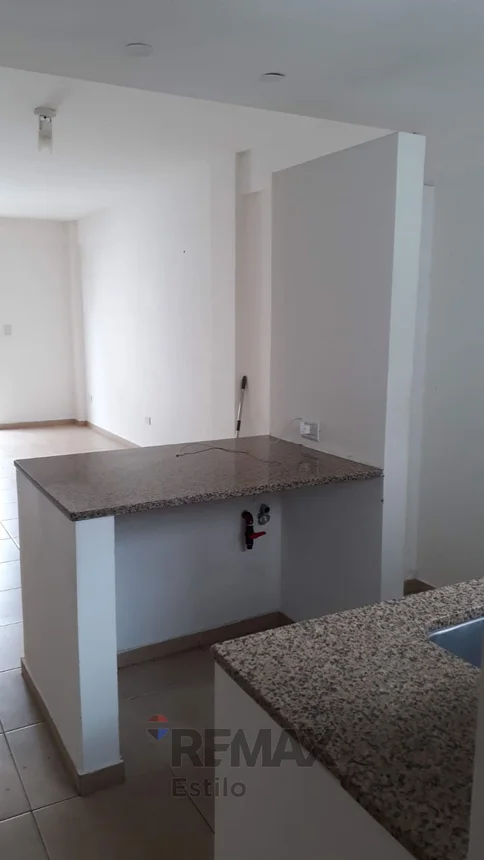 Monoambiente en alquiler en La Plata, 63 Entre 7 y 8 600, foto 2