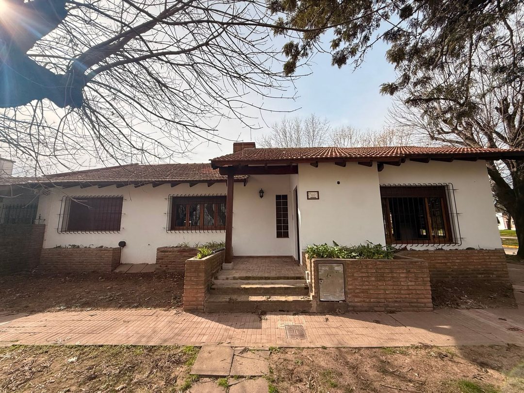 ALQUILER CASA7 AMBIENTES CAPILLA DE SEÑOR