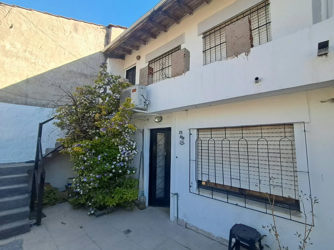Casa de 4 ambientes en venta en Caseros, Cerro Juncal 3700, foto 3