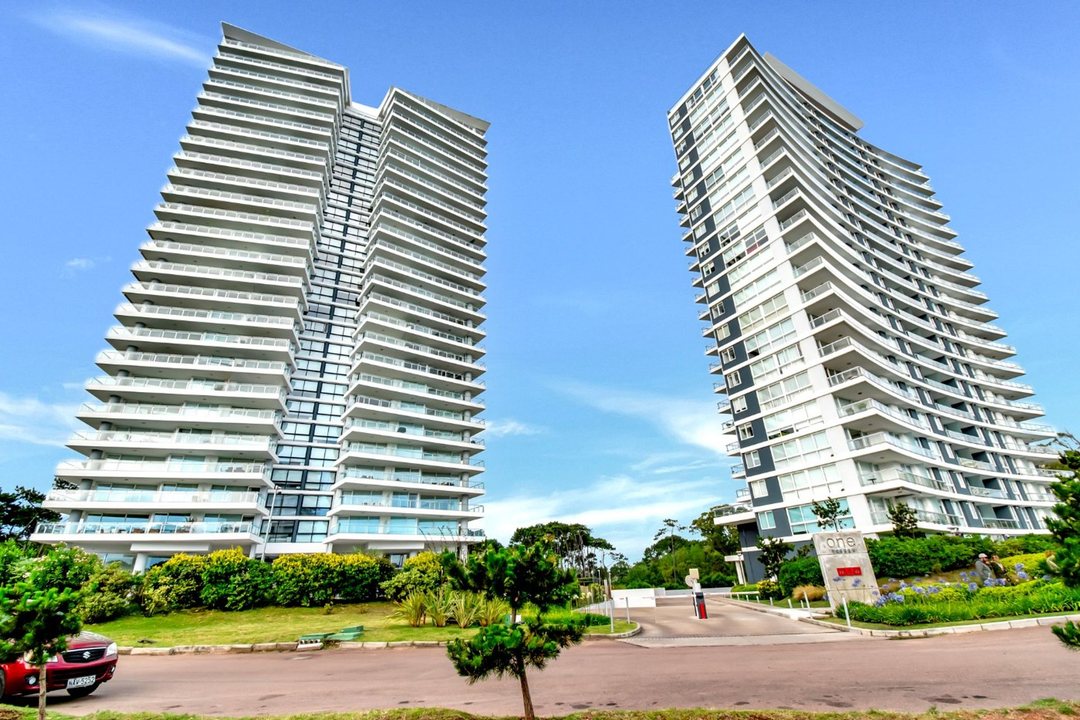 Apartamento 3 dormitorios Torre One Punta Del Este