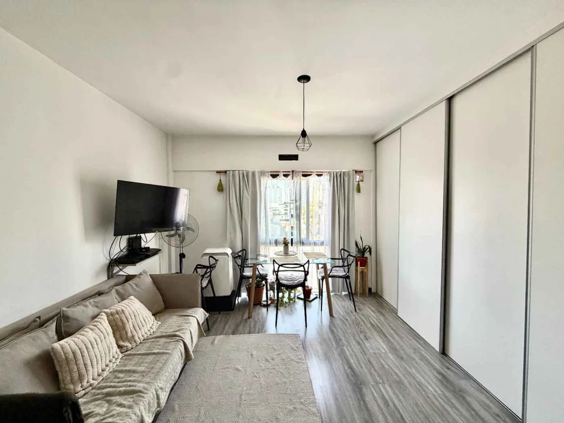 Monoambiente en venta en Banfield, Valentín Vergara 1400