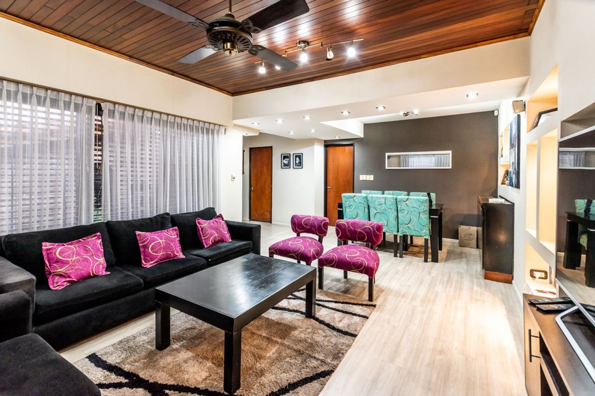 Venta casa seis ambientes en Ramos Mejia