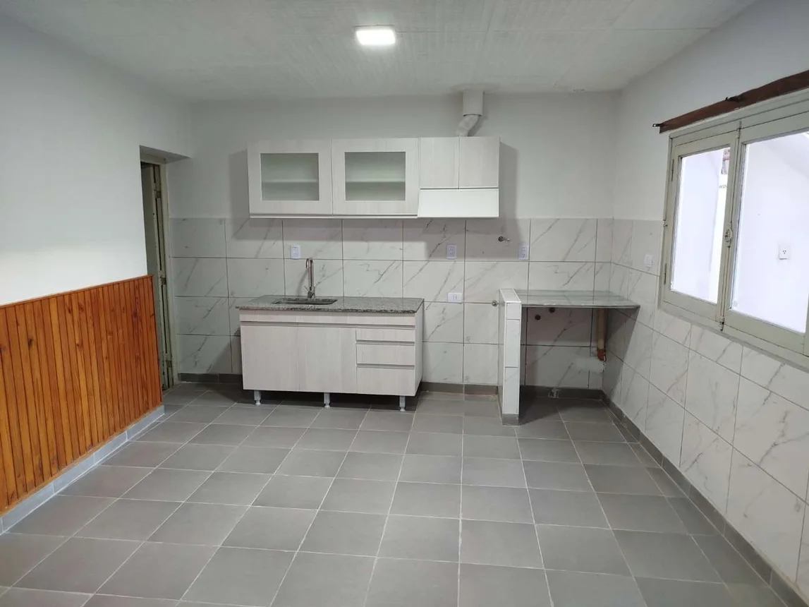 Casa en venta en Guaymallén, foto 2
