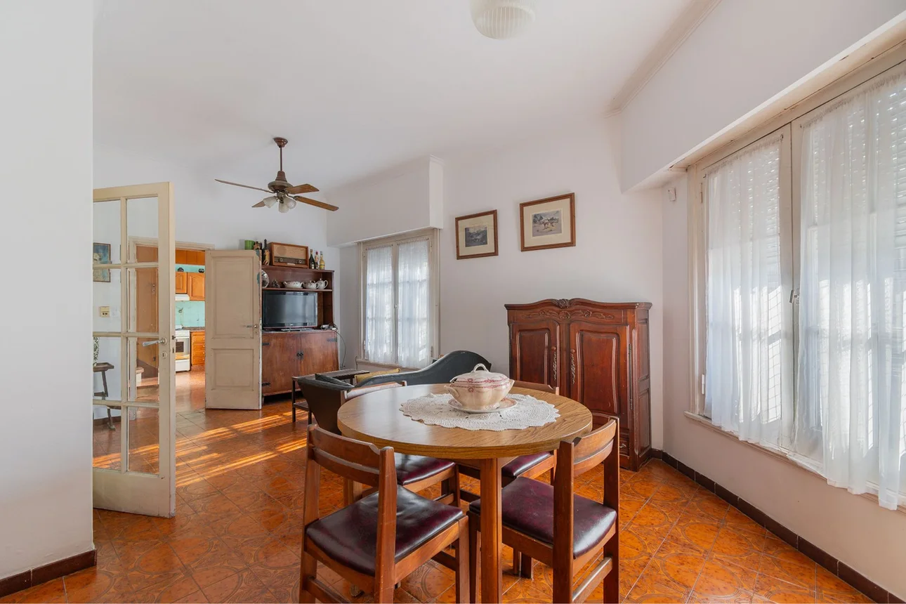 PH de 5 ambientes en venta en Parque Patricios, Pinzón 600