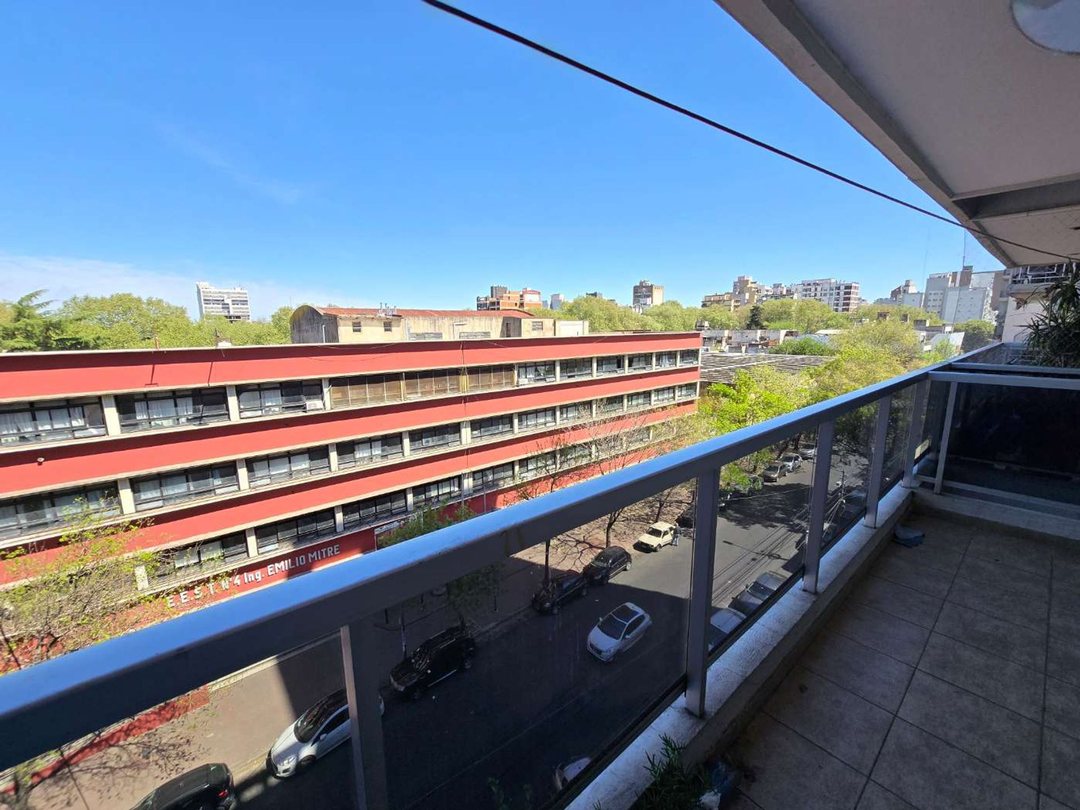 DEPARTAMENTO 2 AMBIENTES EN VENTA BALCON SAN MARTI