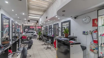 VENTA DE LOCAL COMERCIAL EN EL CENTRO