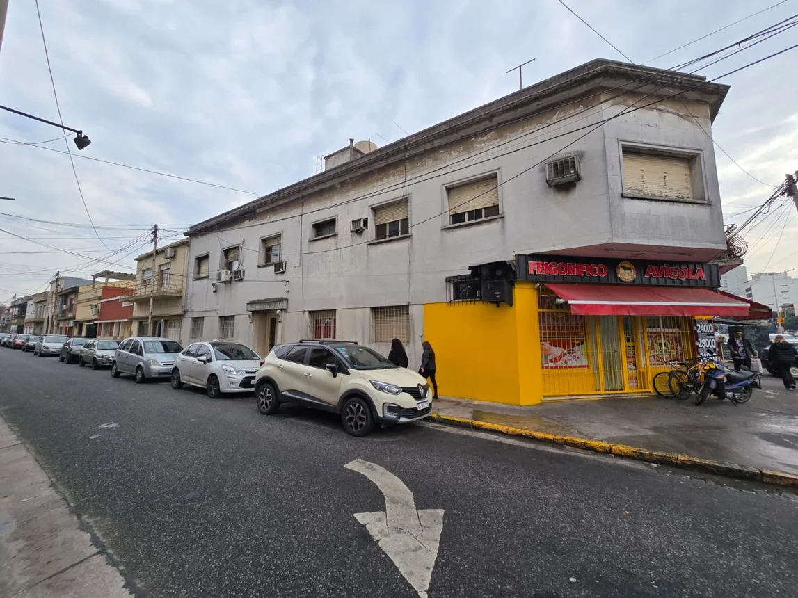 PH de 3 ambientes en venta en Avellaneda, Avenida Bartolomé Mitre 2300