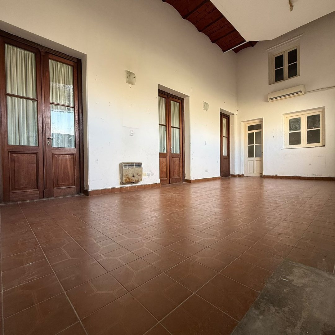 VENTA PH 6 AMBIENTES EN SAN CRISTOBAL.