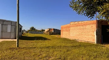 Terreno de 315 m² en Mora