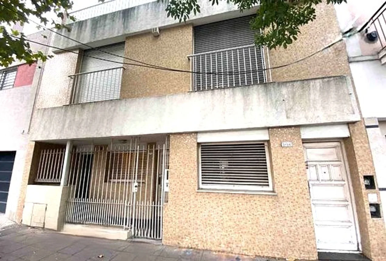 PH de 3 ambientes en venta en Lanús Este, Villa de Luján 2100, foto 2