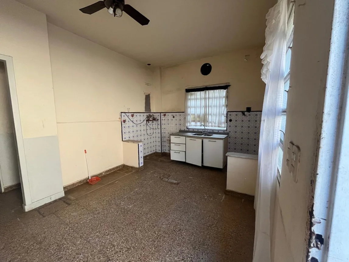 Casa en venta en Ramos Mejía, foto 4