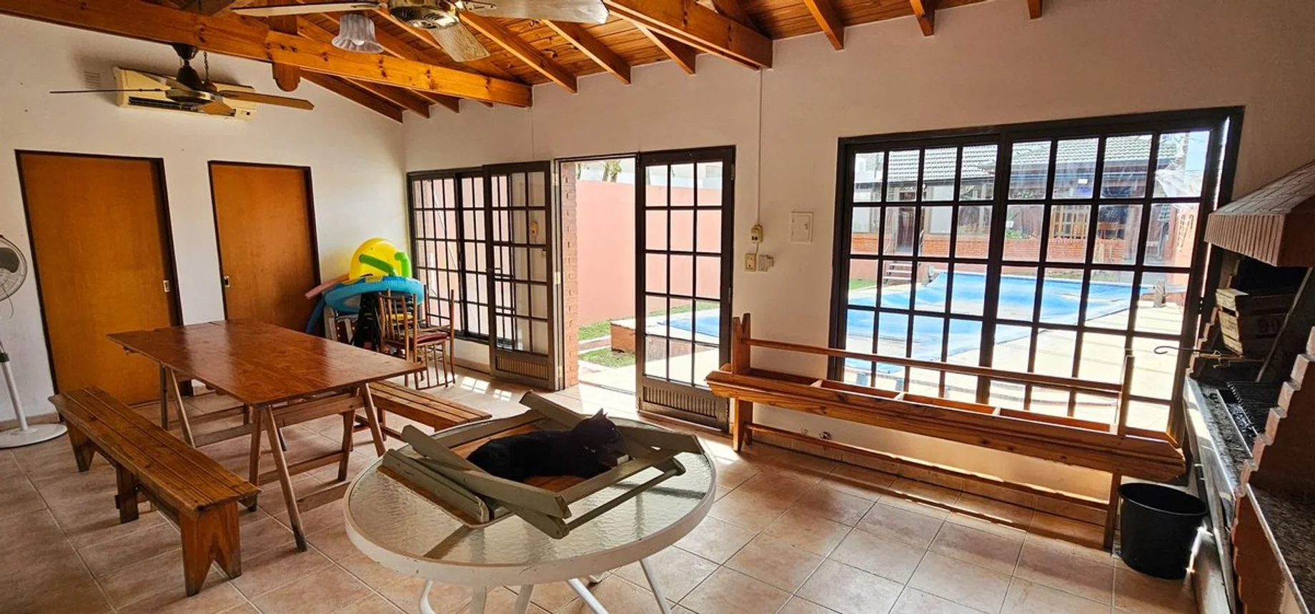 Casa en venta en Bernal Oeste, foto 2