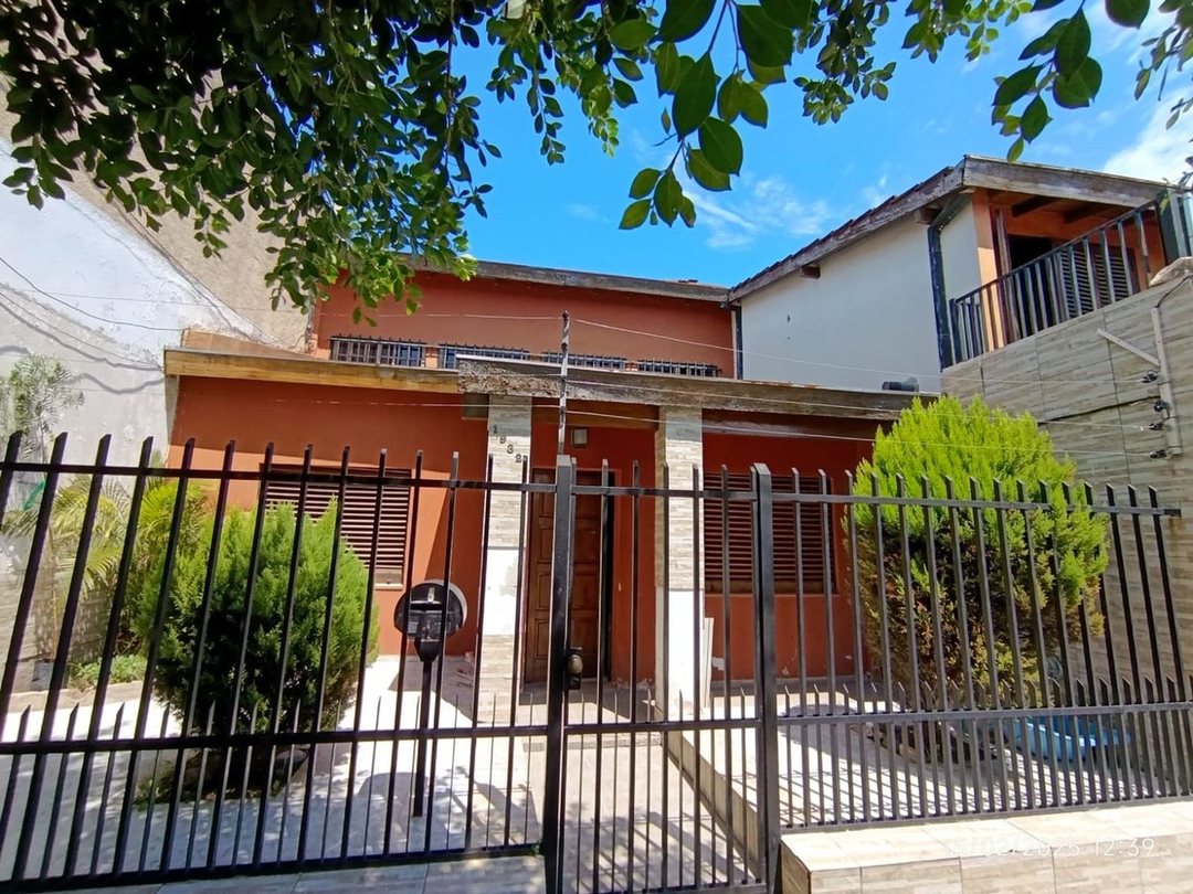 Casa en venta 5 ambientes en Calle José María Paz 1900, Ituzaingo, Ituzaingo, Buenos Aires