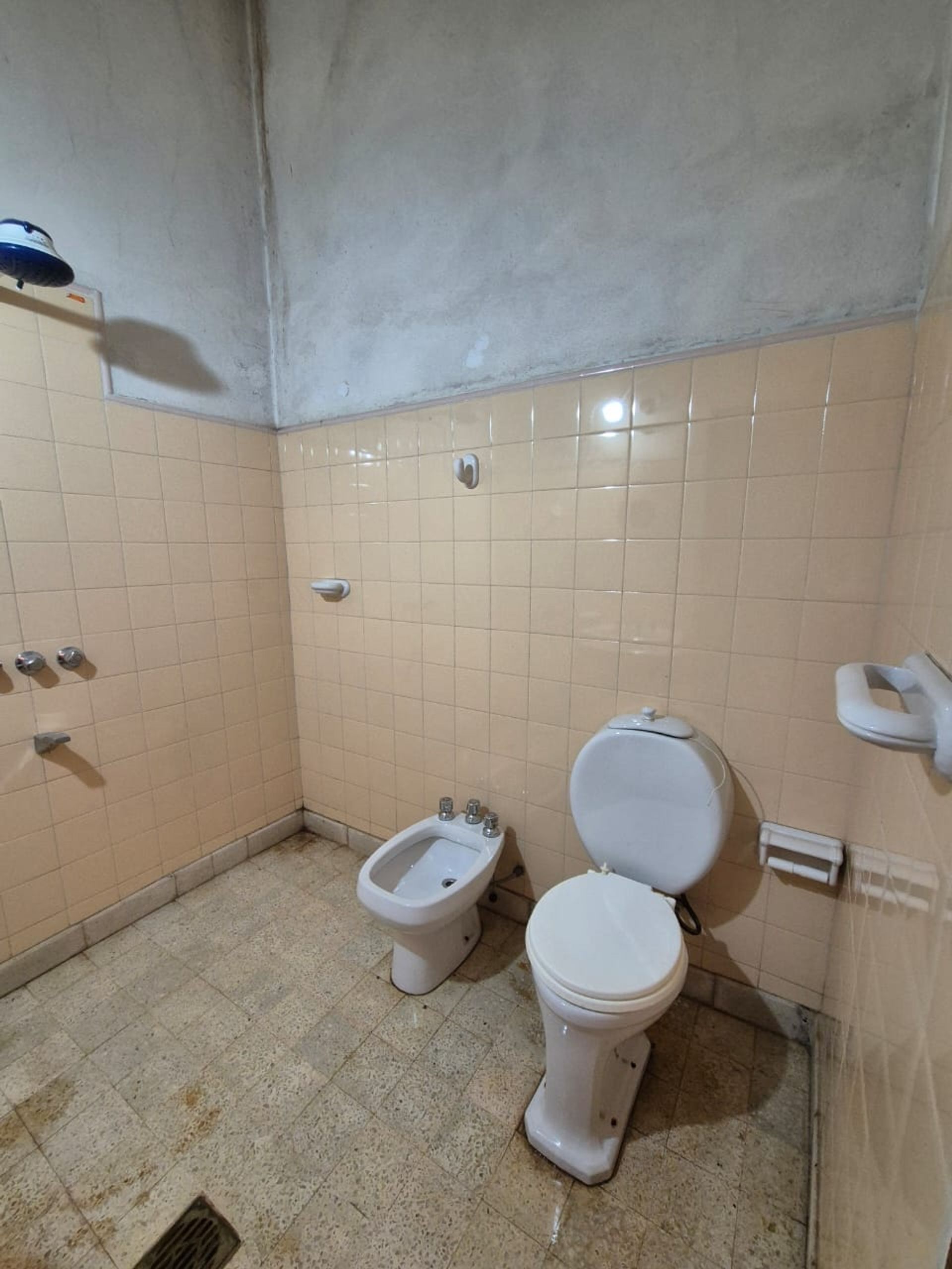 CASA EN VENTA IDEAL FLIPPING EN SAN LORENZO - foto 20
