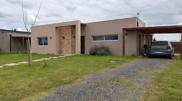 VENTA CASA SAN SEBASTIAN 4 AMB. OPORTUNIDAD!