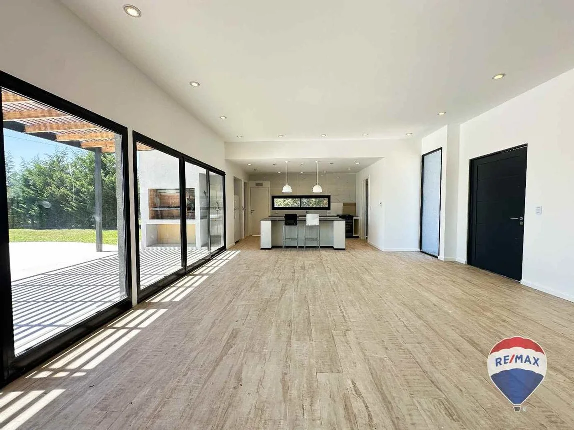 Casa en venta en Canning, foto 4
