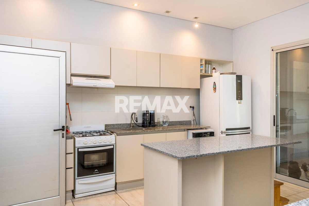 CASA EN VENTA TRES CERRITOS 3 DORM APTA CRÉDITO - foto 9