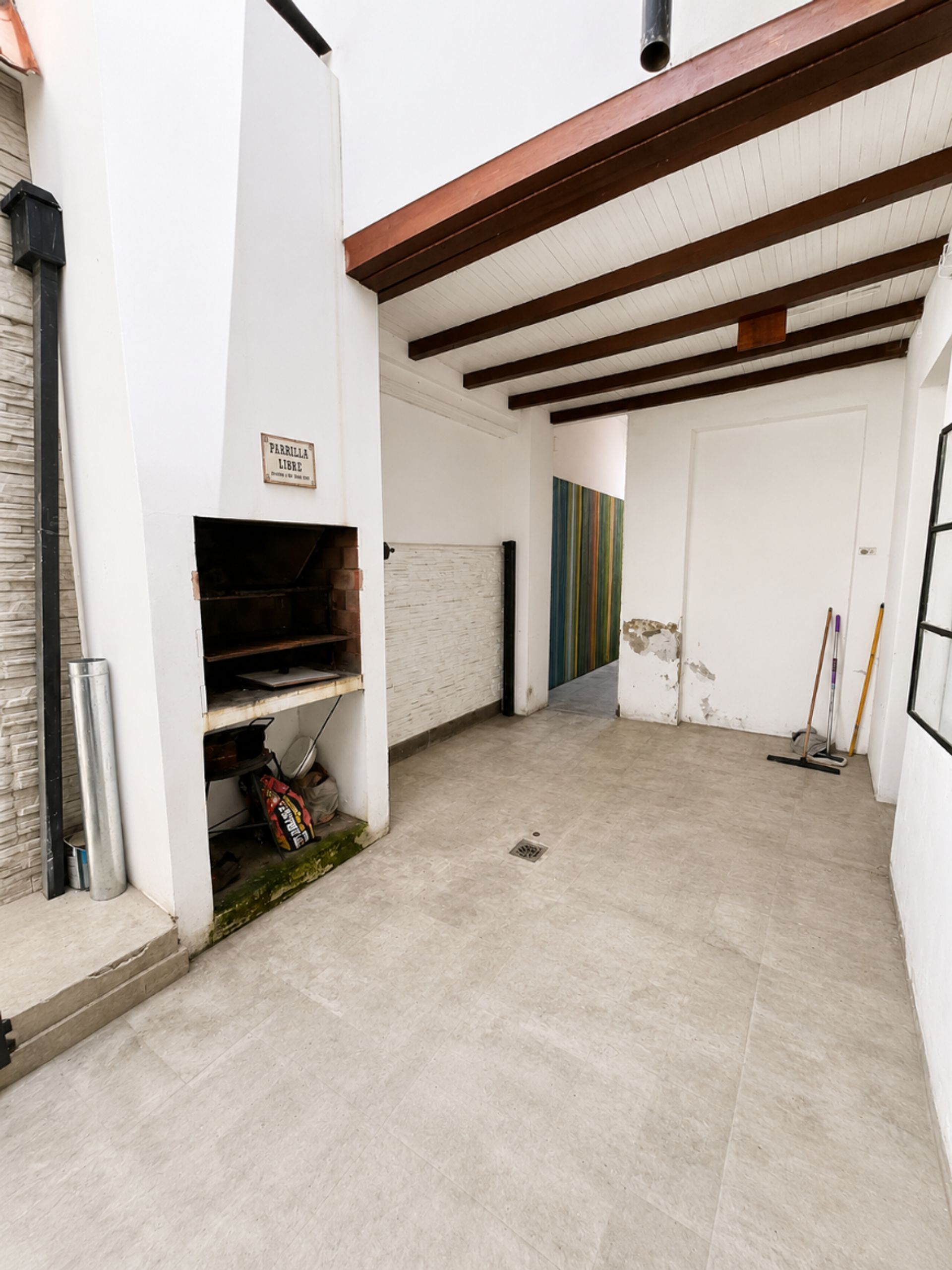 CASA EN VENTA 7 DORM PASEO GÜEMES CENTRO - foto 7
