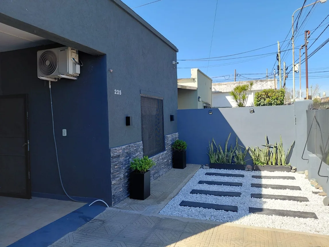 Casa de 4 ambientes en venta en San Antonio de Padua, Congreso 200, foto 3