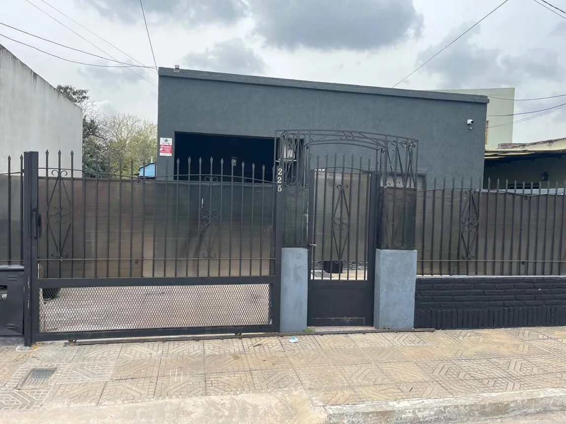 Casa de 4 ambientes en venta en San Antonio de Padua, Congreso 200, foto 2