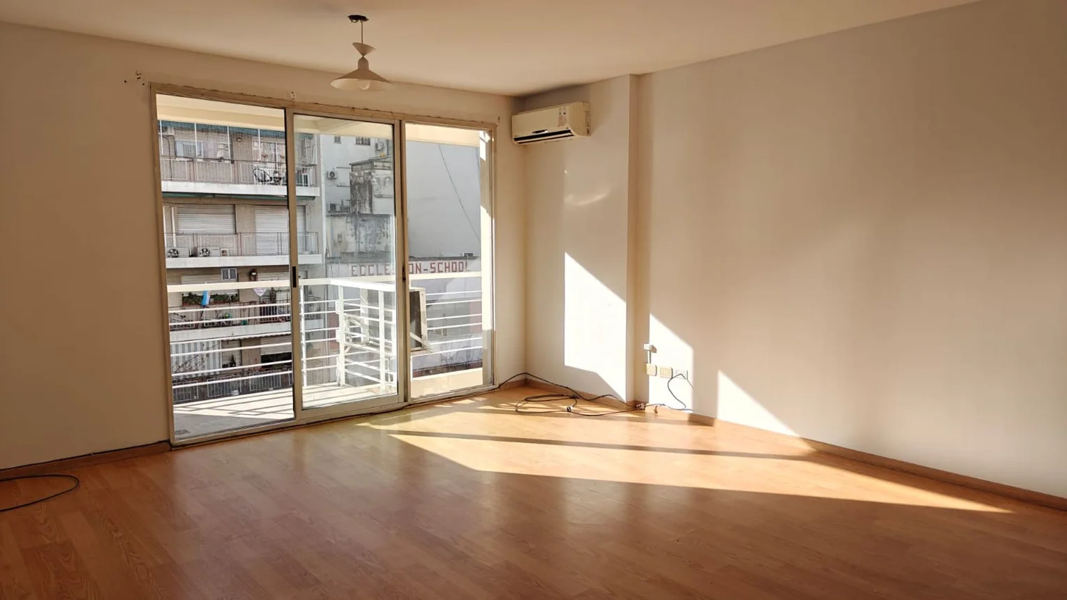 Departamento en venta en Flores, Avenida Carabobo 0, foto 4