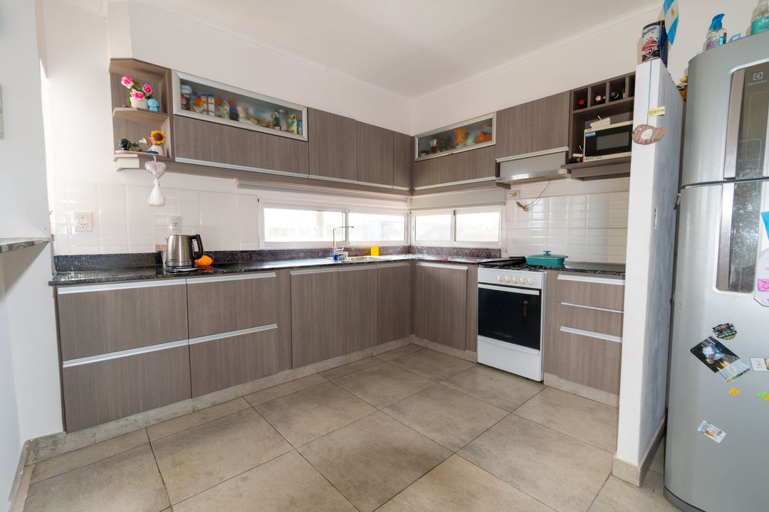 venta Casa en venta en esquina funes city