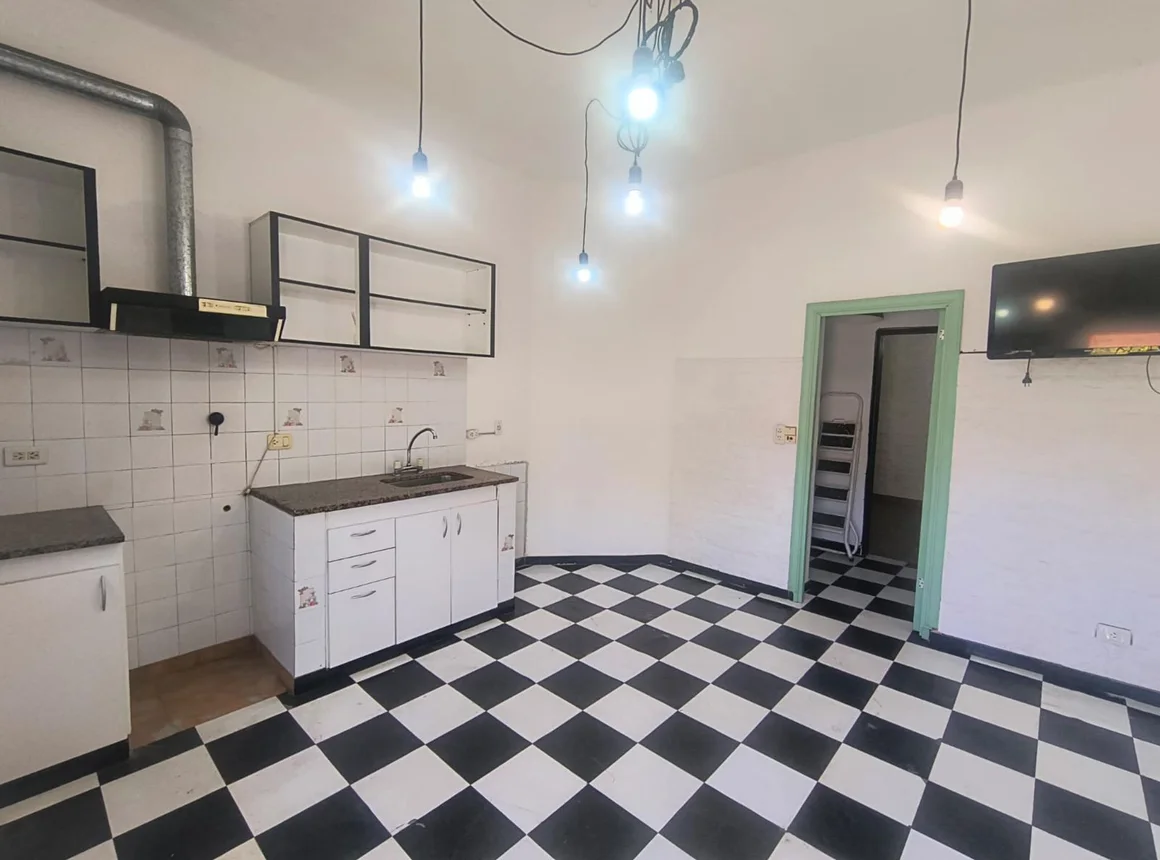 PH de 2 ambientes en venta en Sarandí, Hernan Cortés 400, foto 3