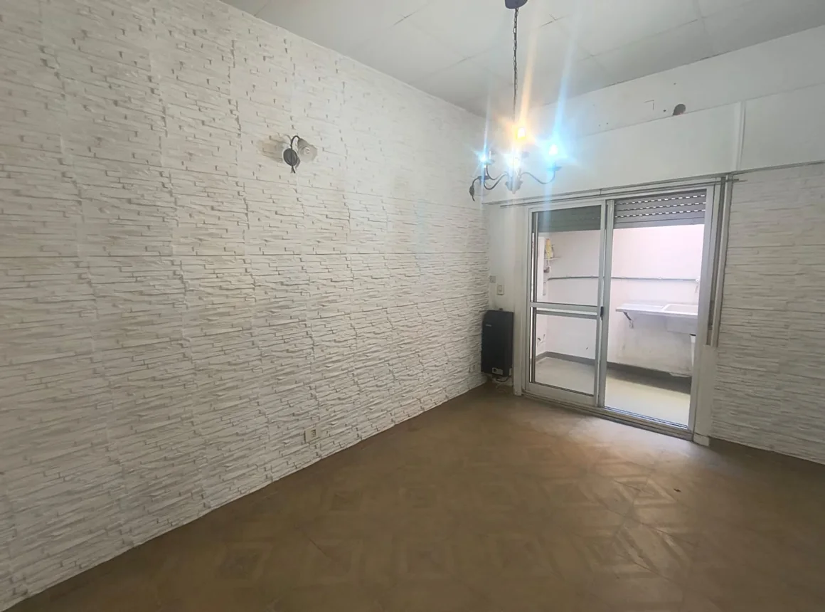 PH de 2 ambientes en venta en Sarandí, Hernan Cortés 400, foto 2