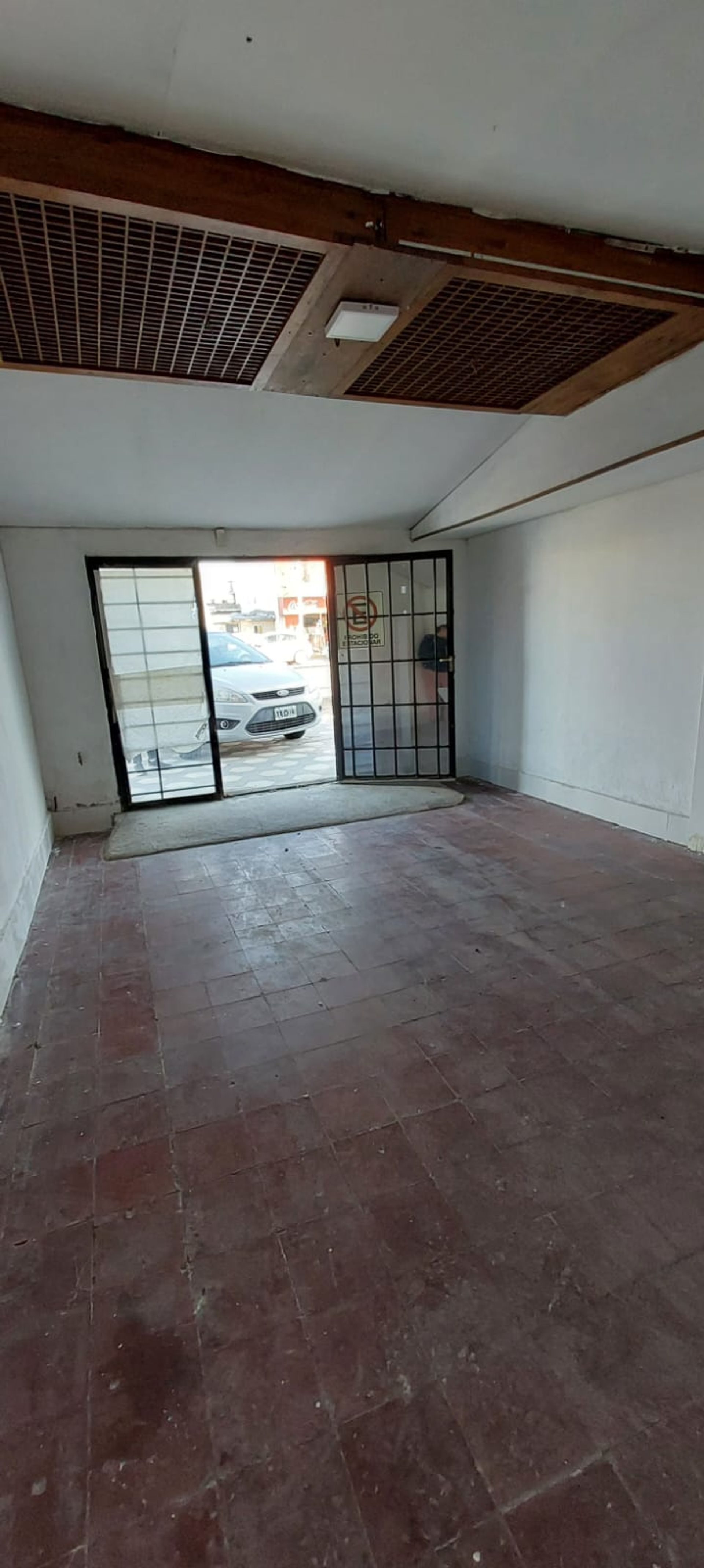 Foto 4 — ALQUILER LOCAL, CARRIL RODRIGUEZ PEÑA, GODOY CRUZ